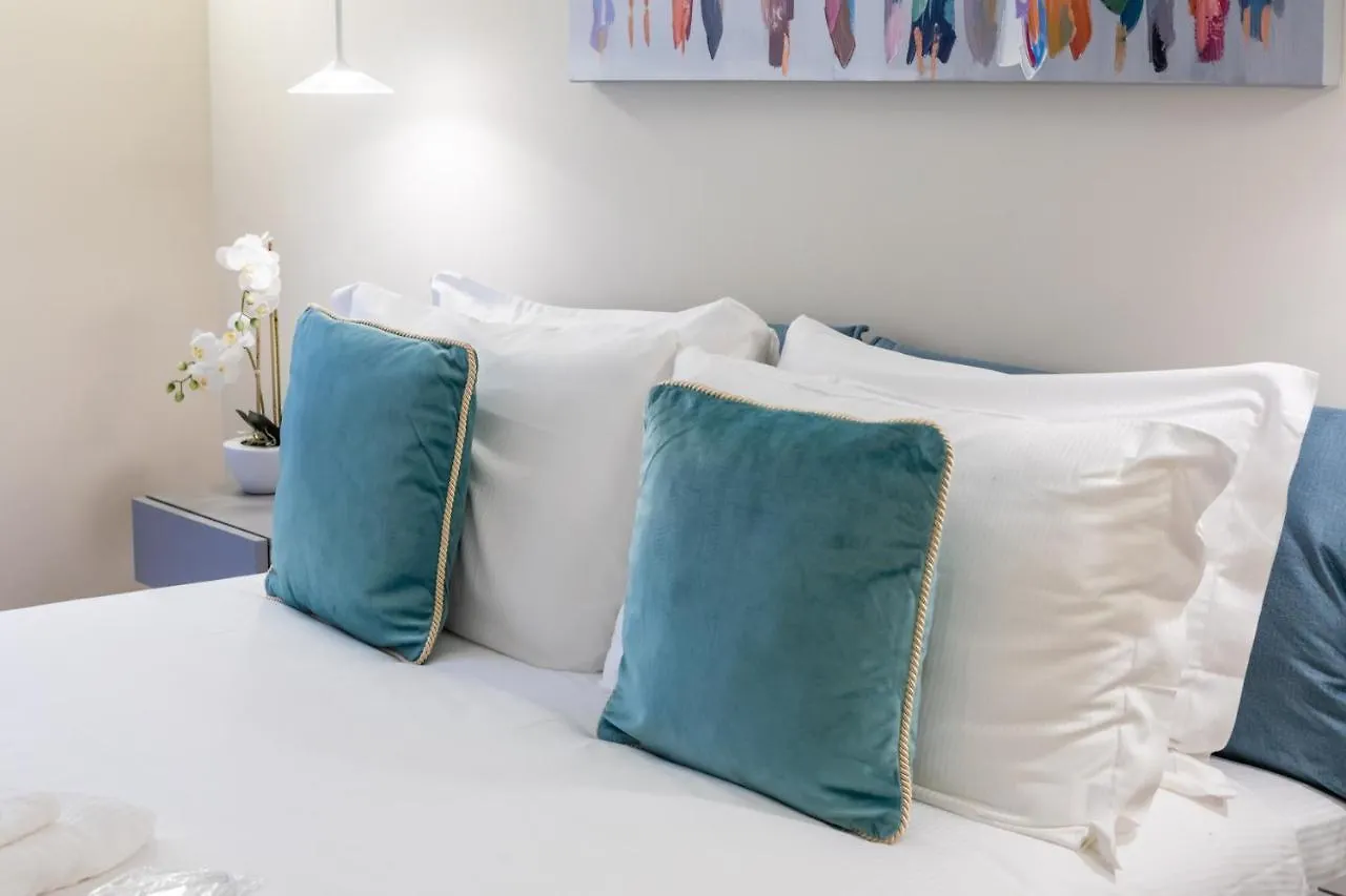 Elegantia Luxury Rooms Rome Italy